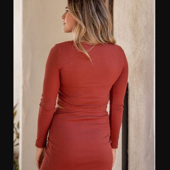 Sozy Penny Chic Red Ribbed Long Sleeve Crop Shirt Size M - Picture 2 of 7